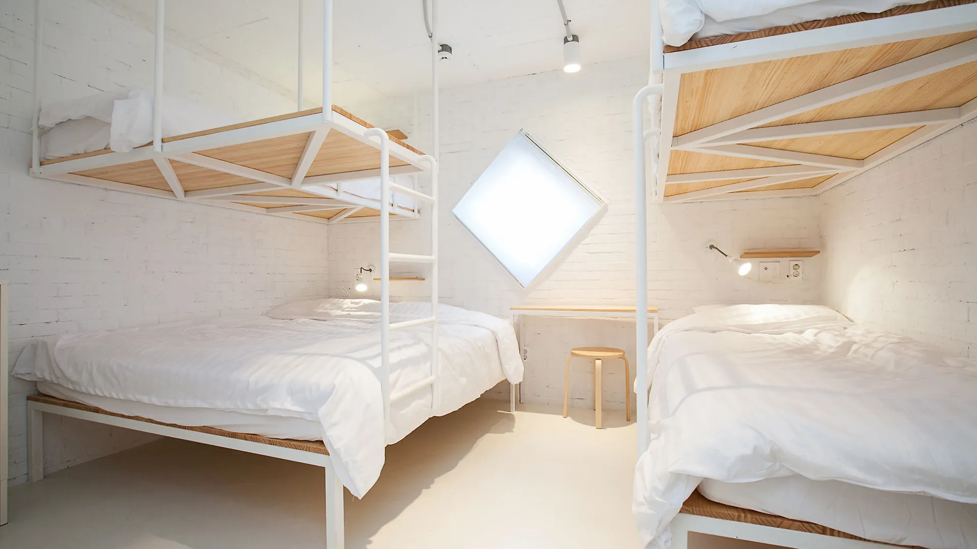 Hotel Mir Guesthouse - Hostel Čedžu Jižní Korea