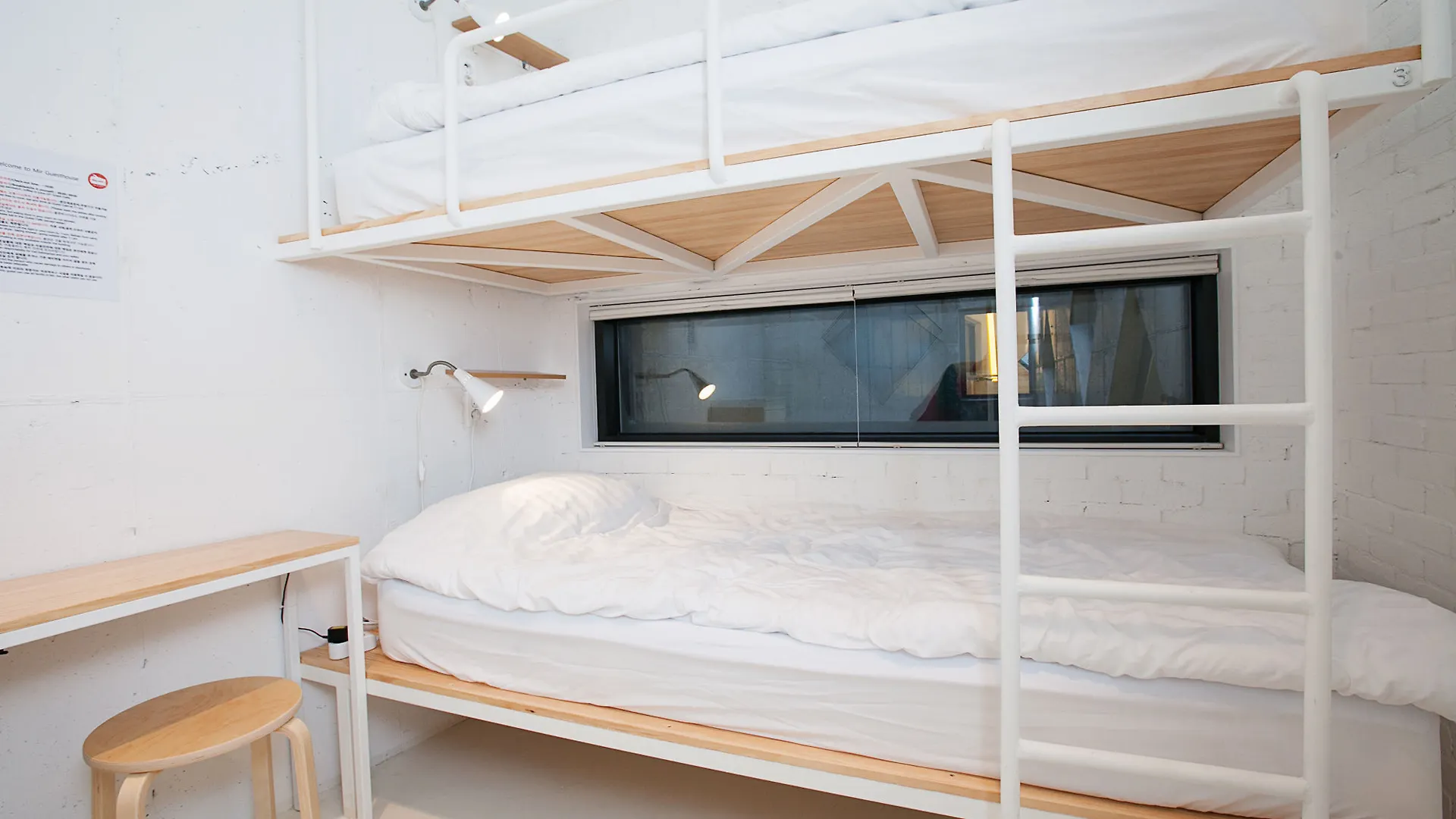 Hotel Mir Guesthouse - Hostel Jeju