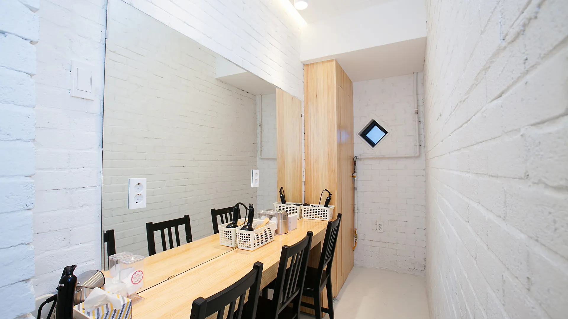 Mir Guesthouse - Hostel Jeju Hotel